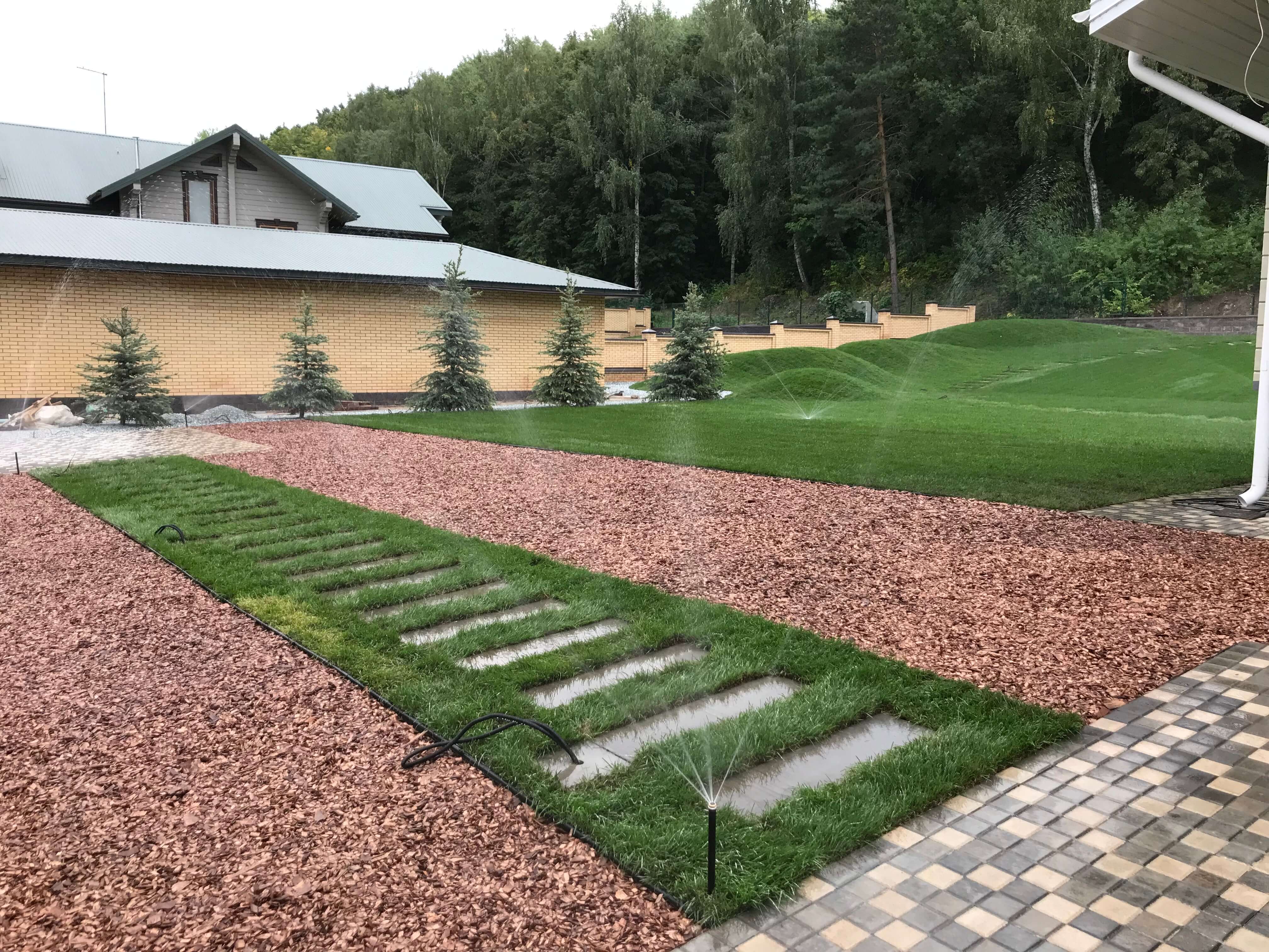 Ландшафтный дизайнер на участке